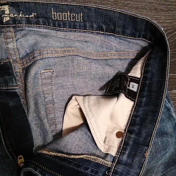 Seven For All Mankind Bootcut SZ 34 Fade & Rip - Picture 2 of 7